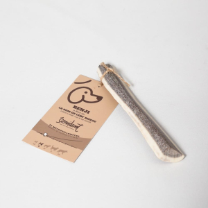 Le bois de crf améliore la santé bucco-dentaire de votre chien.