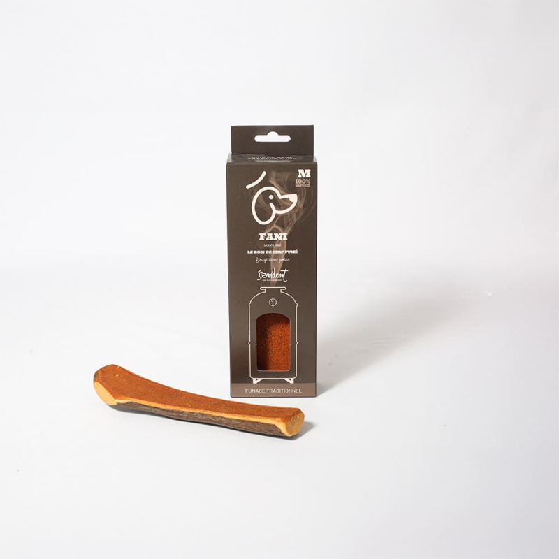 Bois de cerf tranché et fumé au jambon