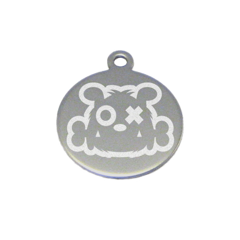 médaille motif chien pirate avec un os dans la gueule